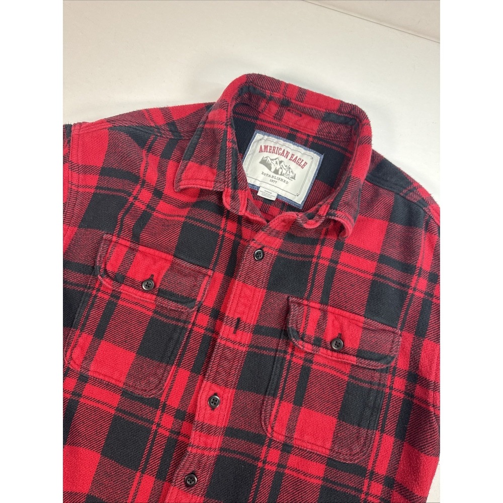 American Eagle Outfitters Mens S Red Plaid Button Up Shirt Heavy Flannel